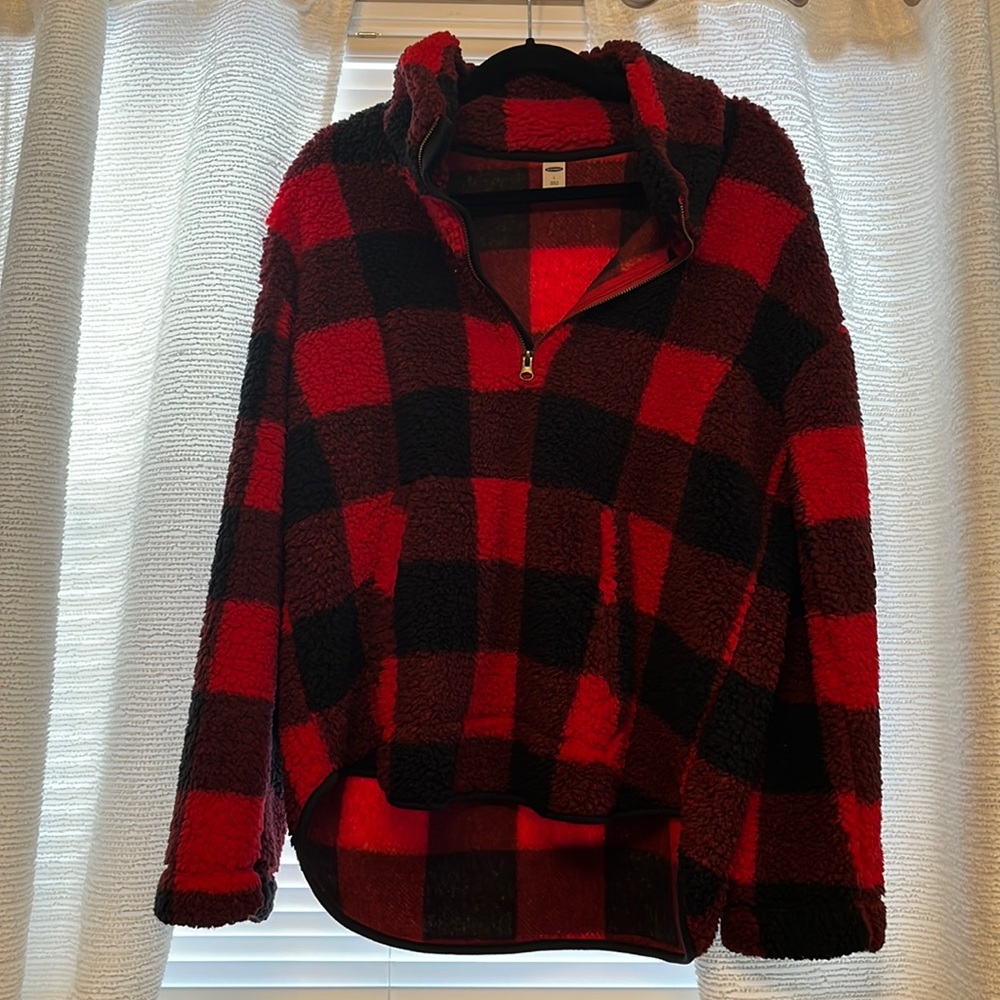 Super Cozy Old Navy Pullover Quarter-Zip Sherpa